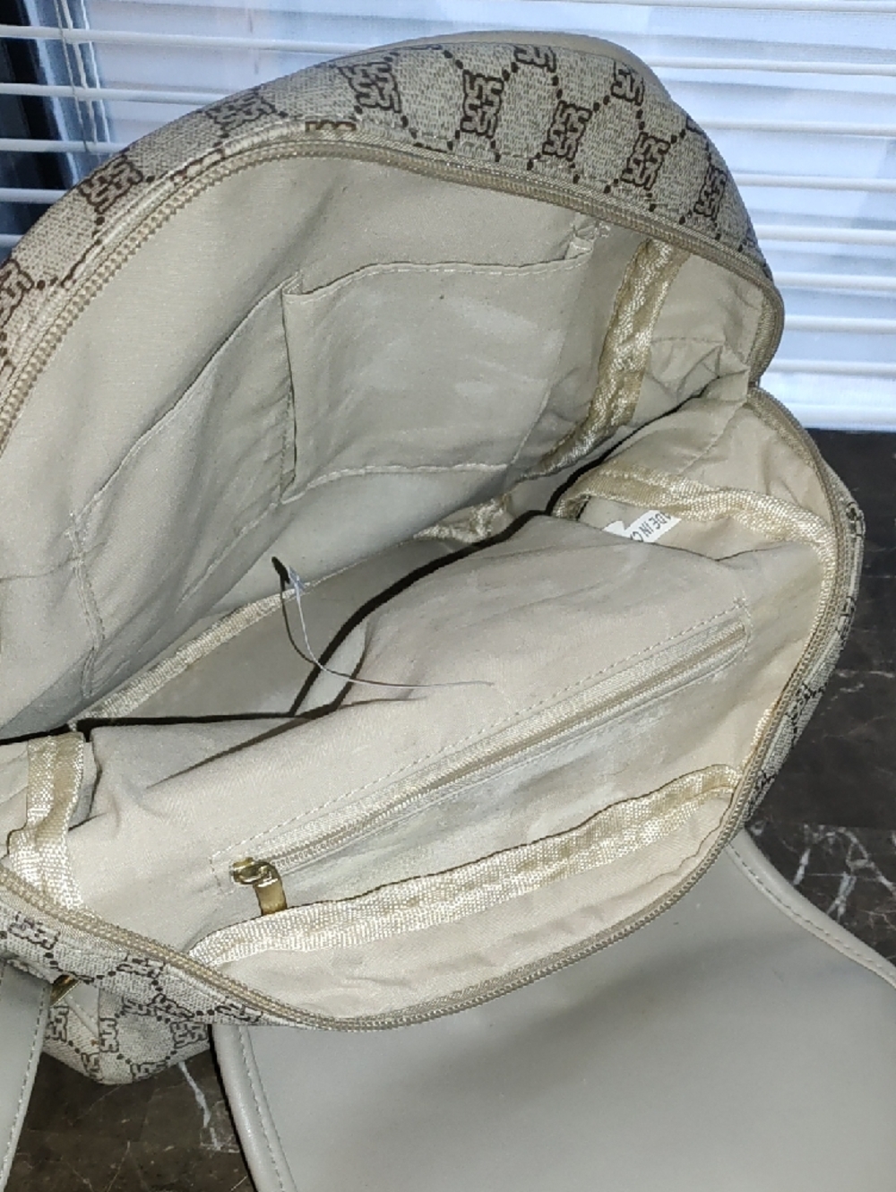 Patterned Small Backpack - Picture 6 of 10